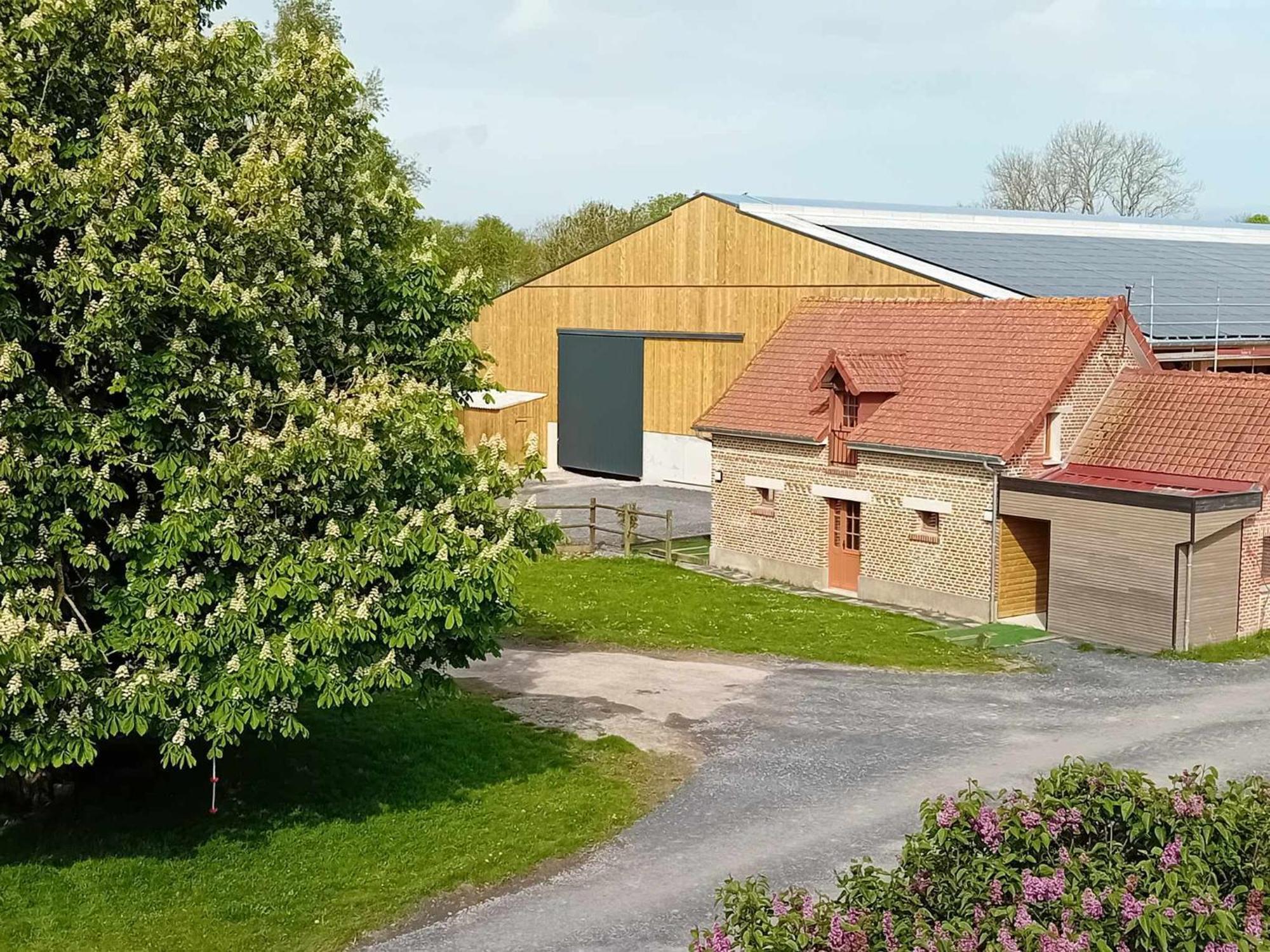 Gite Ferme Du Marronnier Derchigny Exterior foto